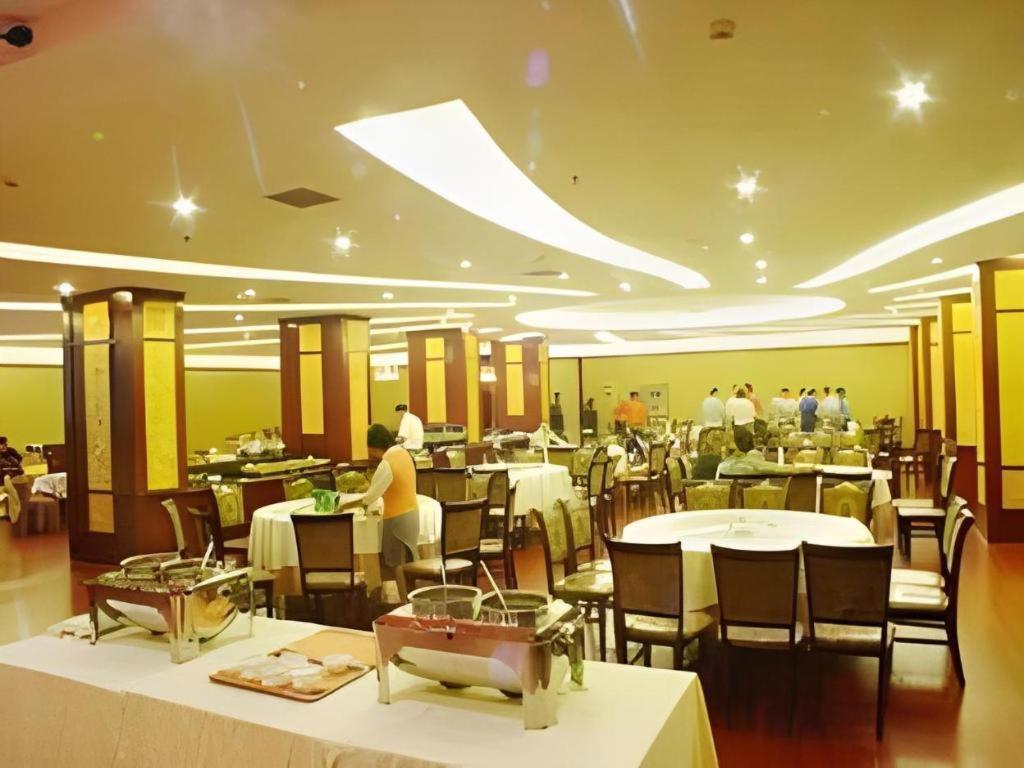 New Friendship Hotel Luoyang  Eksteriør bilde