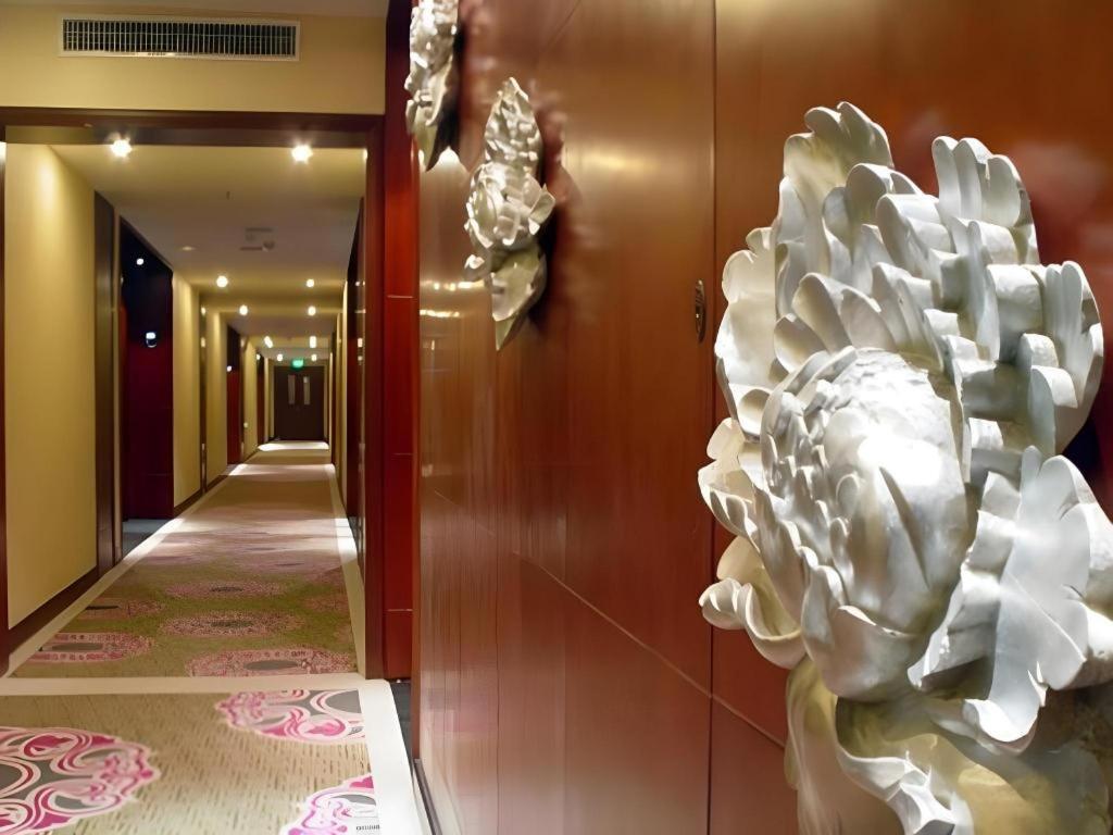 New Friendship Hotel Luoyang  Eksteriør bilde