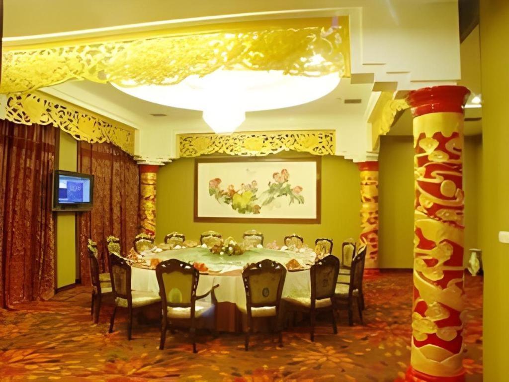 New Friendship Hotel Luoyang  Eksteriør bilde
